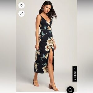 New with tags Draw You Close Navy Blue Floral Sleeveless Surplice Midi Dress